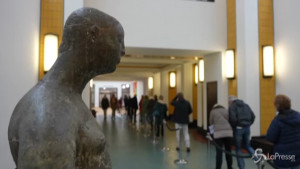 Aja il seggio in un museo