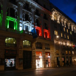 Roma, la sede di LaPresse tricolore