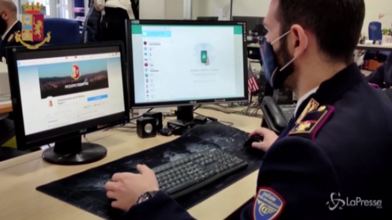 Salerno, prostituzione, atti sessuali e pornografia minorile: tre arresti