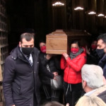 Napoli, centinaia di persone al Duomo per i funerali di Ornella Pinto