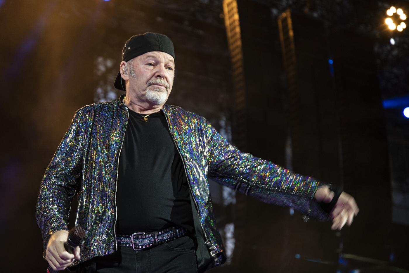 Musica, Vasco lavora al nuovo album: “Sarà disco di forma e sostanza”
