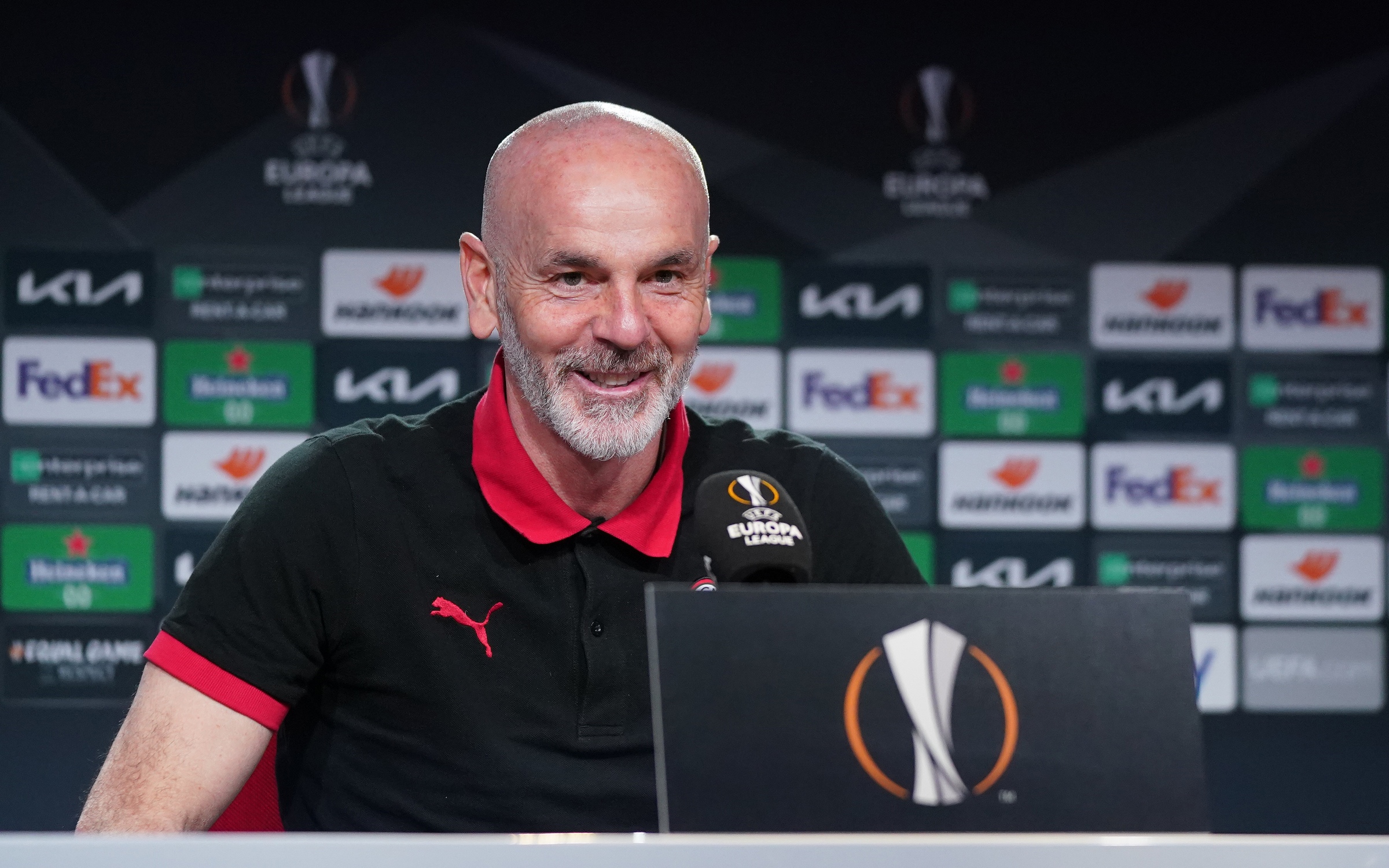 Milan, Pioli attende lo United: “Vogliamo la qualificazione, Ibra c’è ma non ha i 90′”