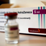 Vaccini, 1,3 milioni di dosi di AstraZeneca arrivate a Pratica di Mare
