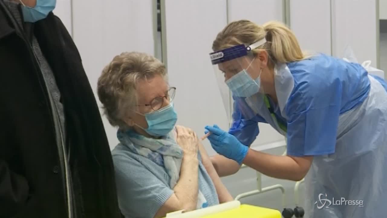 Gran Bretagna: già vaccinato il 50% della popolazione adulta