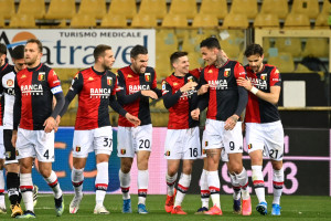 Gianluca Scamacca (Genoa Cricket FC) esulta dopo aver realizzato il gol 1-1