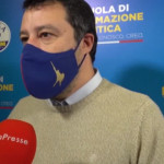 Vaccini, Salvini: “Non chiedo aiutini, aspetterò il mio turno”