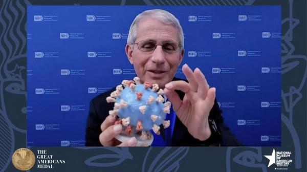 Vaccini, Fauci: AstraZeneca probabilmente molto buono ma dati fuorvianti