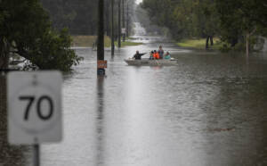 Australia: heavy floods, evacuated over 18,000 people