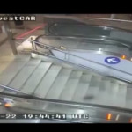 Torino, vandalismo nella metro: arrestato e sanzionato un 51enne. Lancia per le scale spazzatura e monopattini