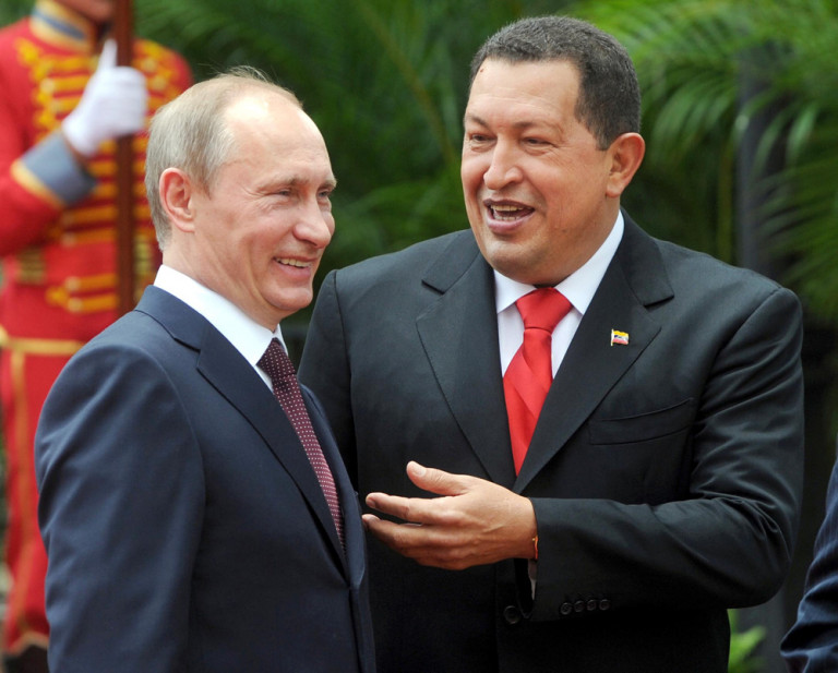 Vladimir Putin incontra il presidente venezuelano Hugo Chavez
