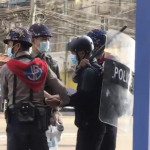 Birmania, rilasciato giornalista di Ap fermato mentre fotografava le proteste