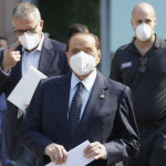 Berlusconi dimesso dall’ospedale San Raffaele