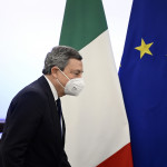 Draghi alla Ue: “Cittadini delusi sui vaccini, se il coordinamento non funziona si fa da soli”