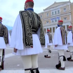 Grecia, anche Carlo e Camilla d’Inghilterra alla commemorazione per la rivoluzione del Paese