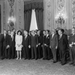i ministri del governo Berlusconi in una foto di gruppo con il Presidente della Repubblica Oscar Luigi Scalfaro