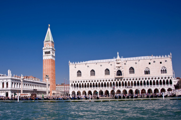 Venezia - Panoramica di Piazza San Marco.