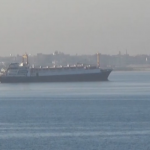 Suez, nuova alba per decine di navi bloccate sul canale