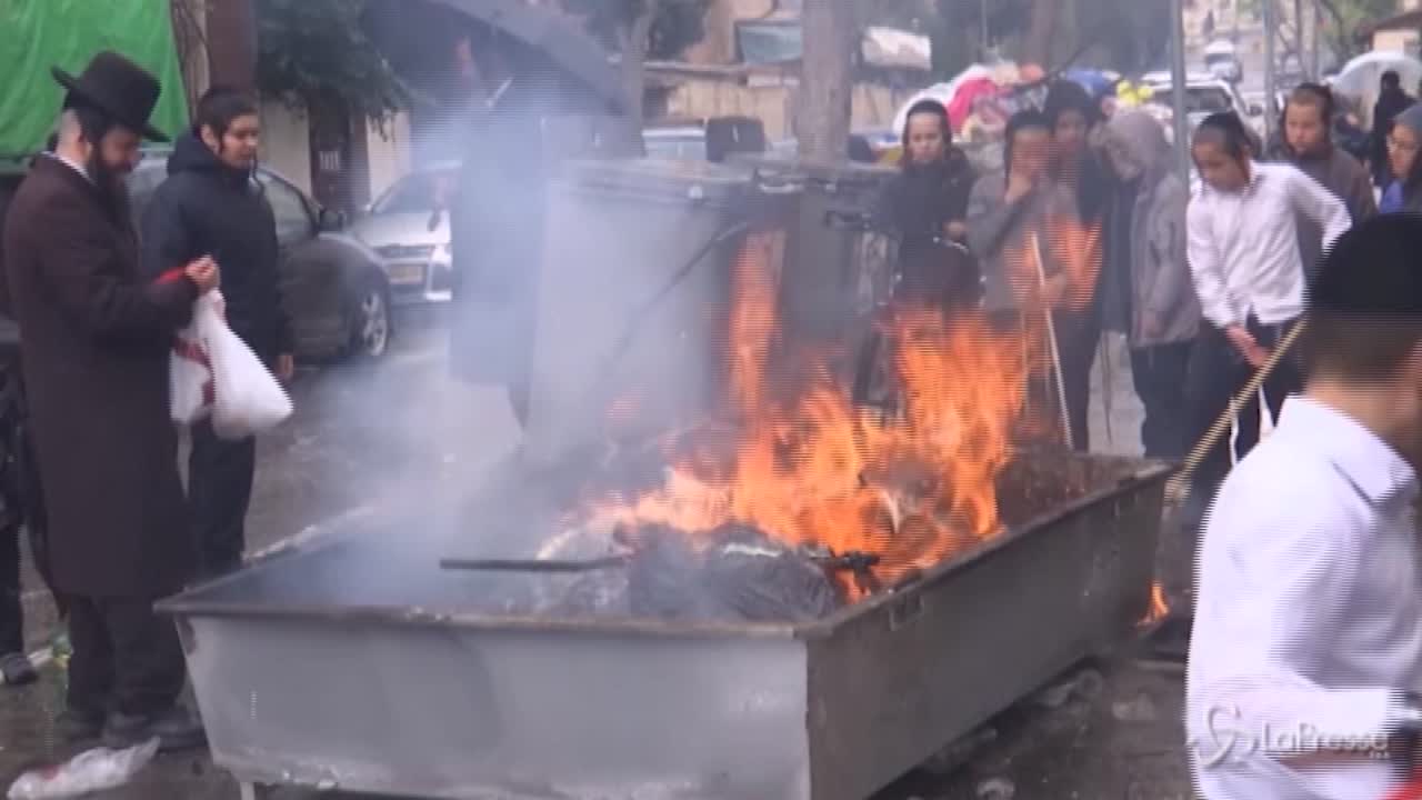ortodossi si preparano a celebrare la Pasqua ebraica