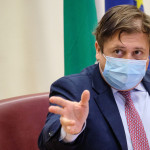 Vaccini, Sileri: “Per Pasqua 9 milioni di persone con almeno una dose”