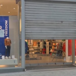 Belgio, riaprono i negozi ma solo su appuntamento