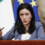 Scuola, il ministero procederà alla revoca dell’incarico a Vespa dopo denunce Azzolina