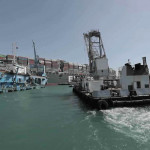 Suez, oggi altri 2 tentativi per liberare la gigantesca nave Ever Given