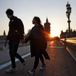 Covid, zero morti a Londra: gli inglesi possono incontrarsi