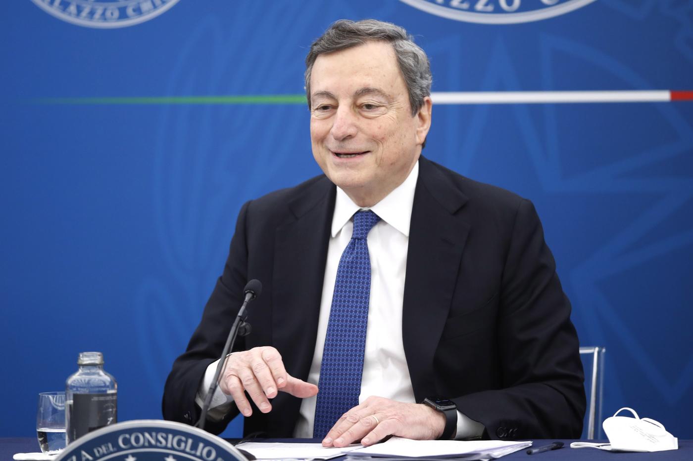 Covid, Draghi alle Regioni: “Serve collaborazione, ritorni il ‘gusto del futuro'”