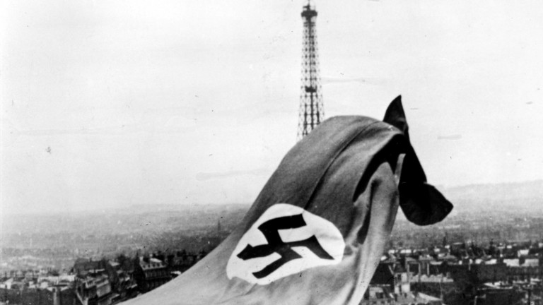 Torre Eiffel durante l'occupazione