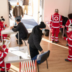 Vaccini, oggi vertice tra Draghi e le Regioni. Gelmini: “No a cittadini Serie A e B”