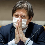 Sileri, medici e infermieri no vax? “Incomprensibile. Non credono nei fondamenti della medicina”