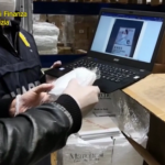 Covid-19, sequestrati 60 milioni mascherine pericolose | VIDEO