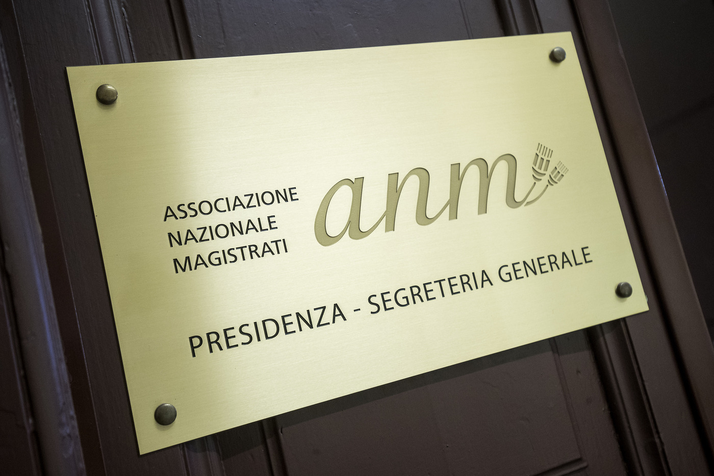 Vaccini, magistrati chiedono più sicurezza. Anm: “Mai minacciato di bloccare processi” Vaccini, magistrati chiedono più sicurezza. Anm: “Mai minacciato di bloccare processi”
