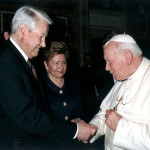 Papa Wojtyla incontra in Vaticano il presidente russo Boris Yeltsin