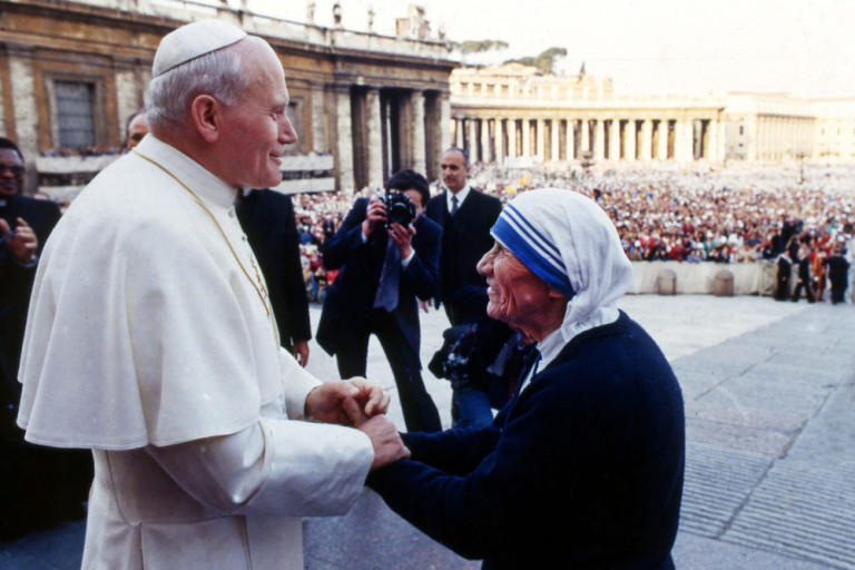 Madre Teresa di Calcutta incontra Papa Giovanni Paolo II