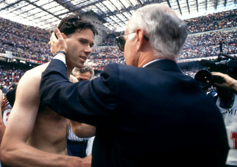Arrigo Sacchi saluta Marco Van Basten