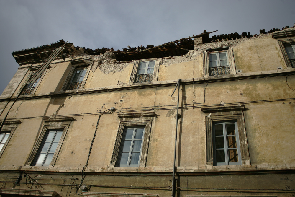 Galleria foto '6 aprile 2009: il terremoto dell’Aquila sconvolge il Centro Italia – GALLERY' - foto 13