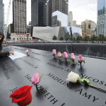 Il muro dove sono ricordati i nomi delle vittime dell'attacco alle Torri Gemelle