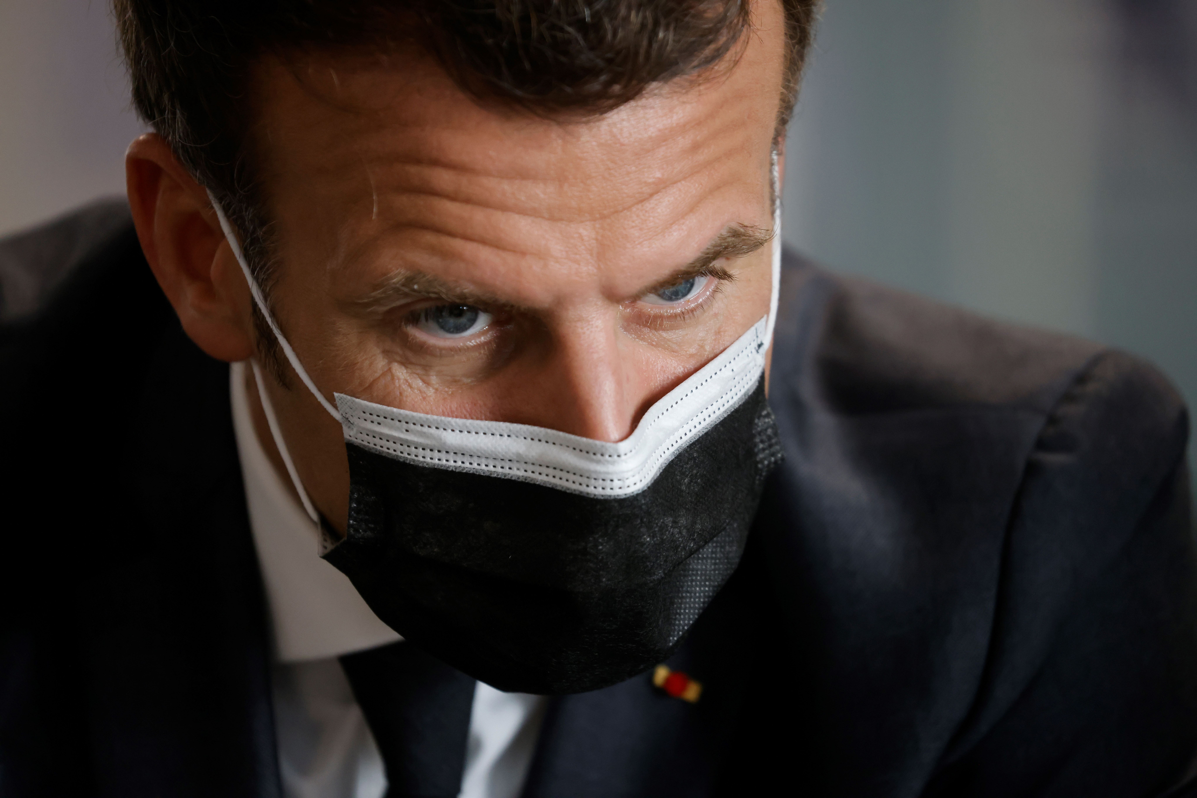 Covid, Macron: “Tutta la Francia in zona rossa per 4 settimane”