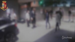 Aggressioni e rapine all'Arco della Pace