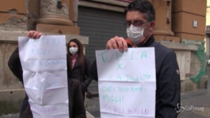 Genitori SI Dad in protesta