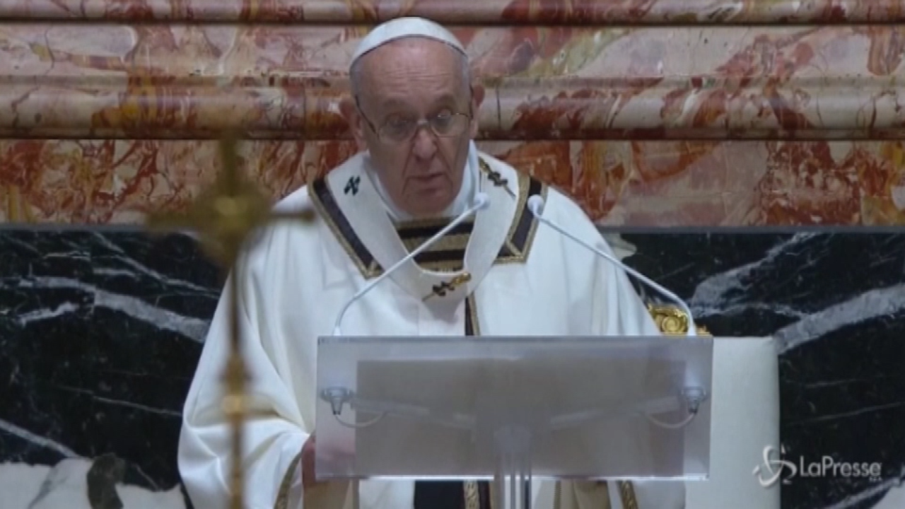 Papa: “Mesi bui, Signore ci invita a ricominciare”