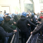 Maninfestazione dei ristoratori e partite iva Nella foto : momenti di tensione