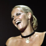 un primo piano della cantante Patty Pravo