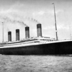 Titanic salpa da Southampton