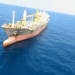 Cargo iraniano danneggiato dopo esplosione nel Mar Rosso