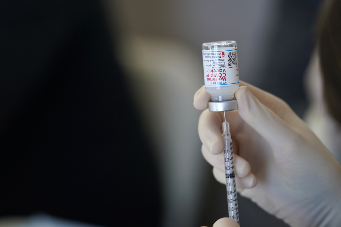 Vaccini, Moderna: anticorpi persistono sei mesi dopo seconda dose Vaccini, Moderna: anticorpi persistono sei mesi dopo seconda dose