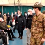 Vaccini, Figliuolo: “AstraZeneca sicuro, chi ha fatto prima dose può fare la seconda”