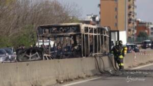 Autobus dirottato