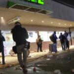 Minneapolis, guerriglia urbana nella notte dopo uccisione afroamericano